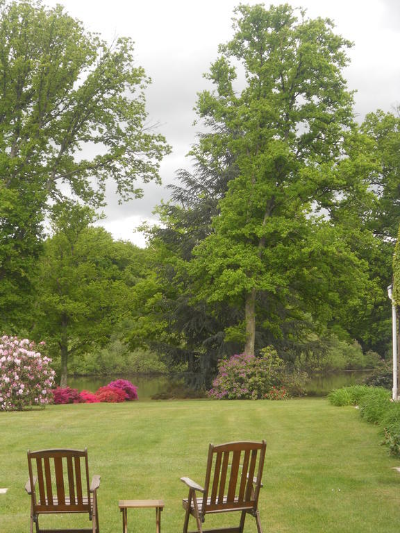 Les Vieux Guays Bed & Breakfast Cerdon  Exterior photo